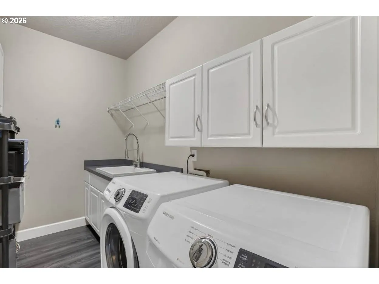 Laundry-Main