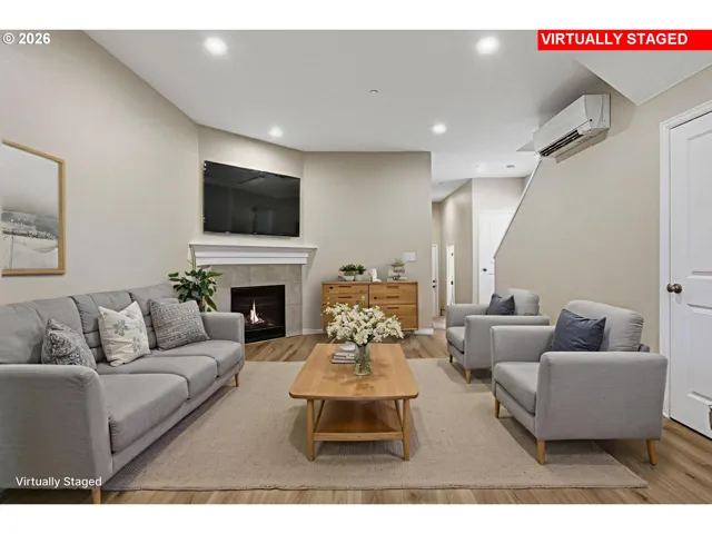 Living Room-Fireplace