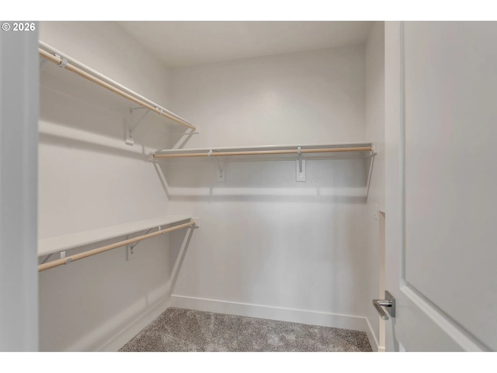 Bedroom-Walk-In Closet