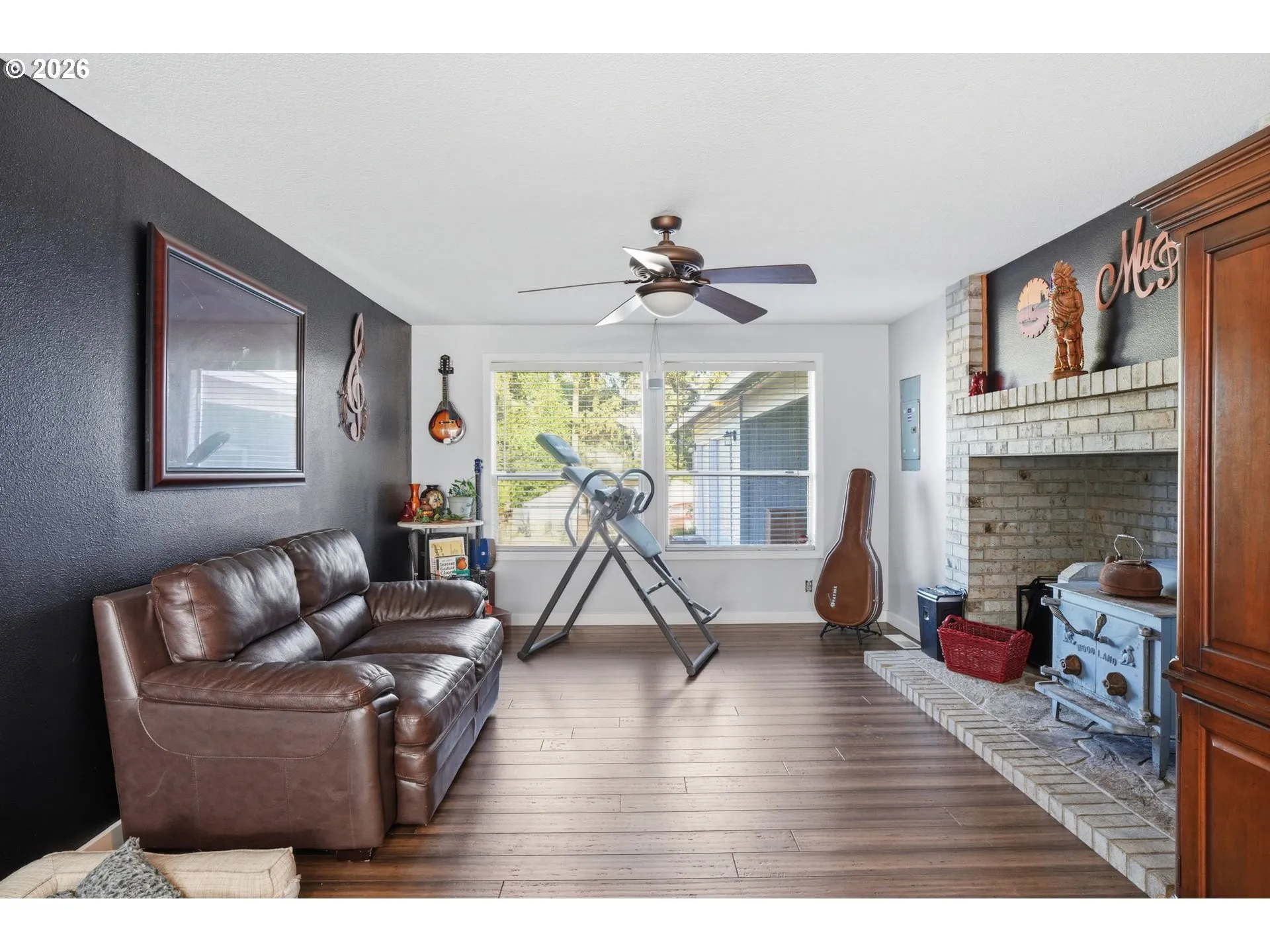 Family Room-Ceiling Fan