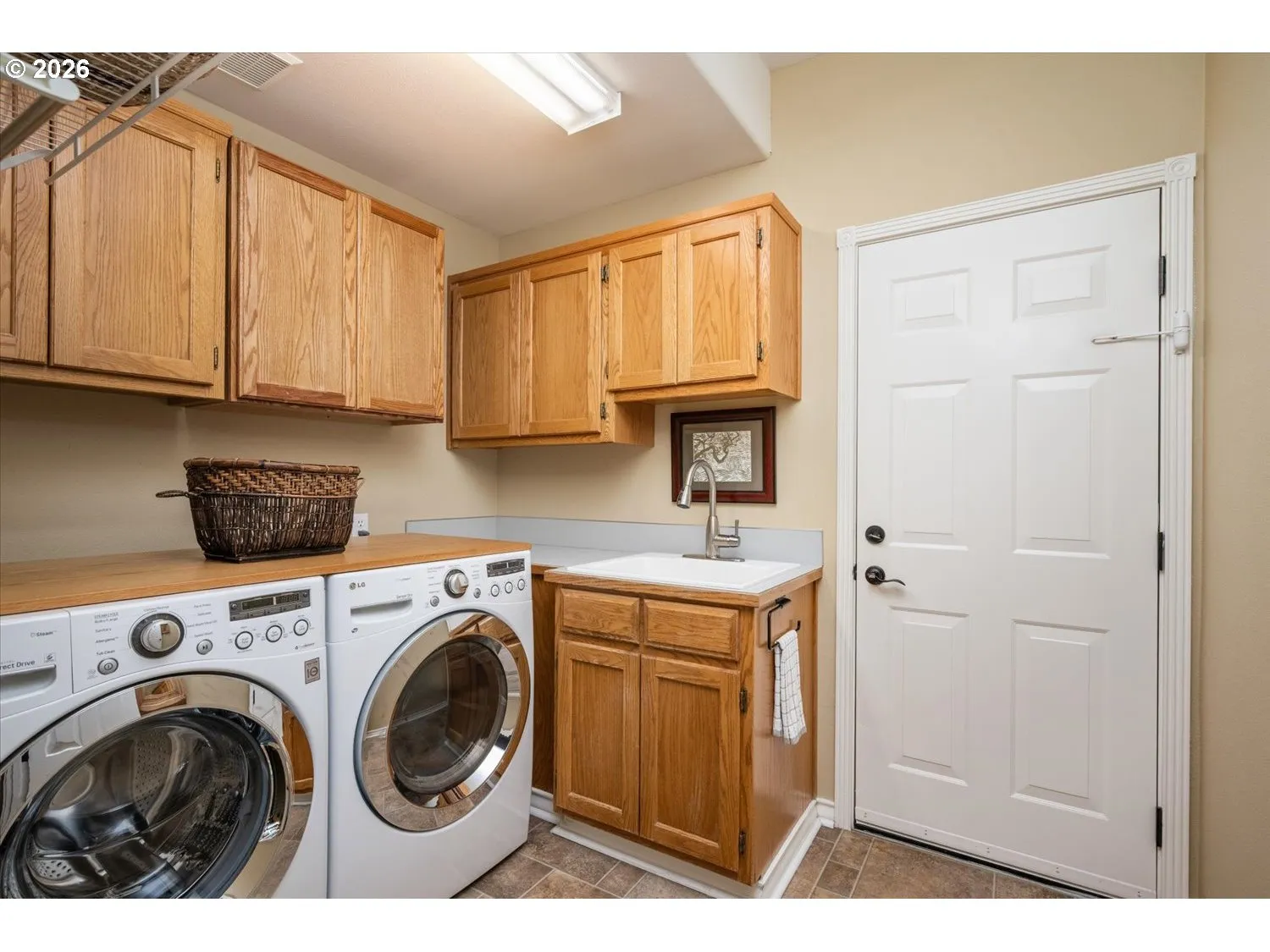 Laundry-Main
