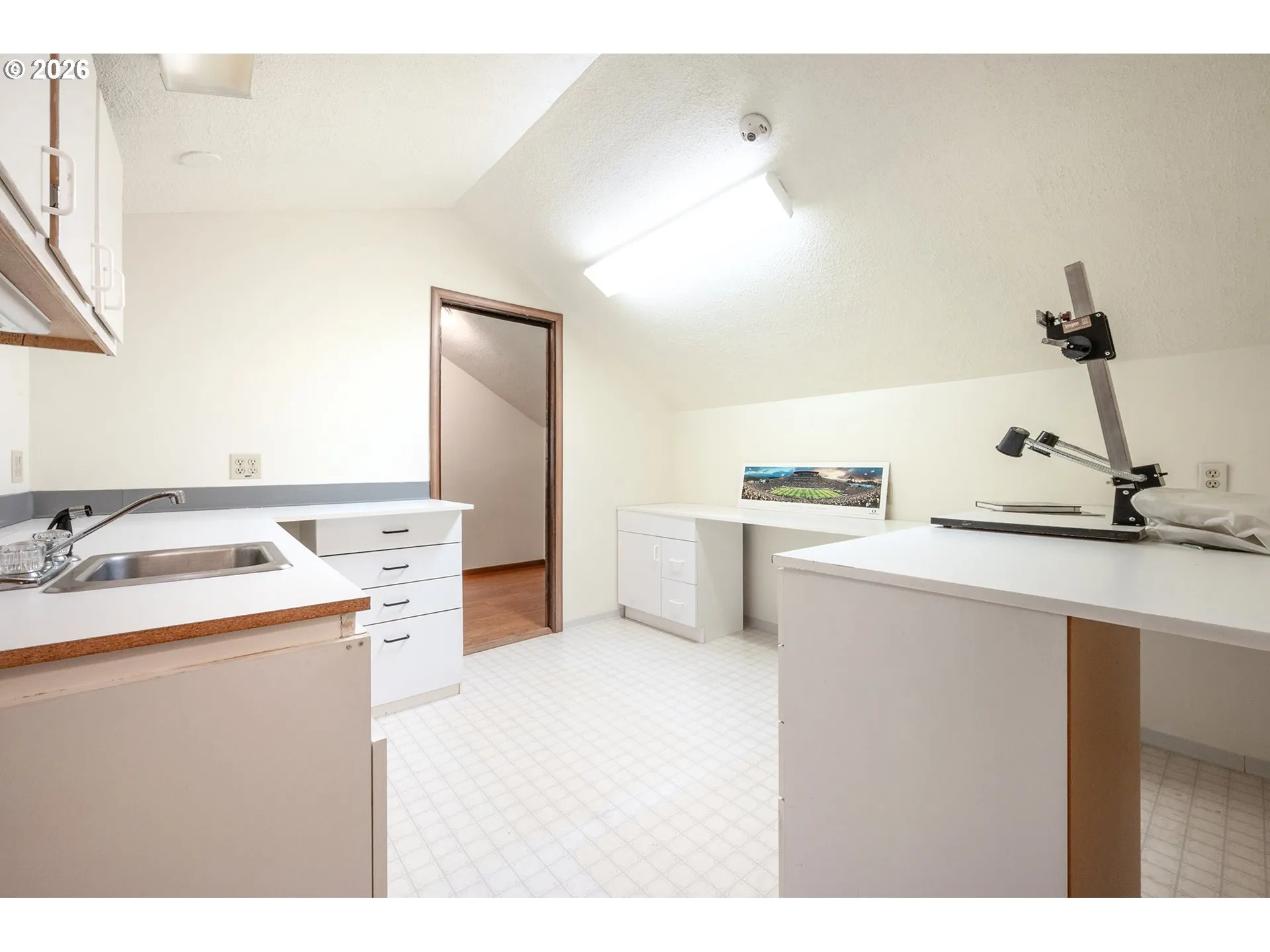 Bonus Room-Upper
