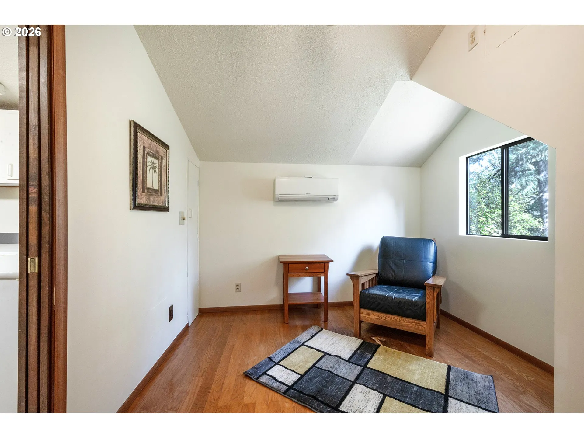 Bonus Room-Upper