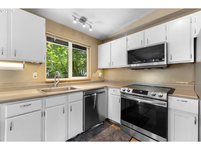 Kitchen-Oven