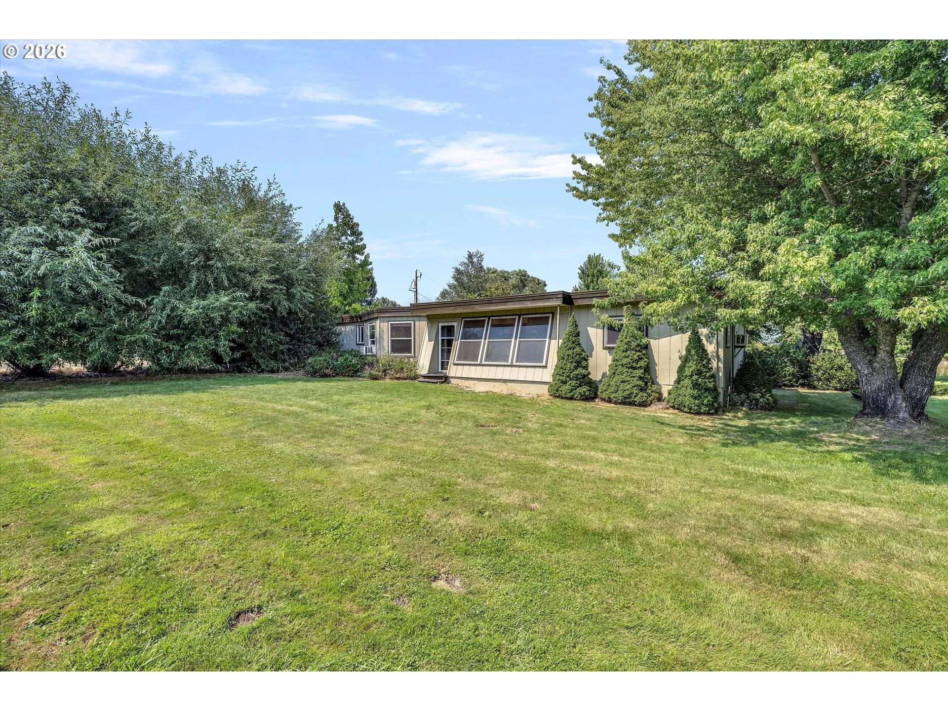 Yard-Back