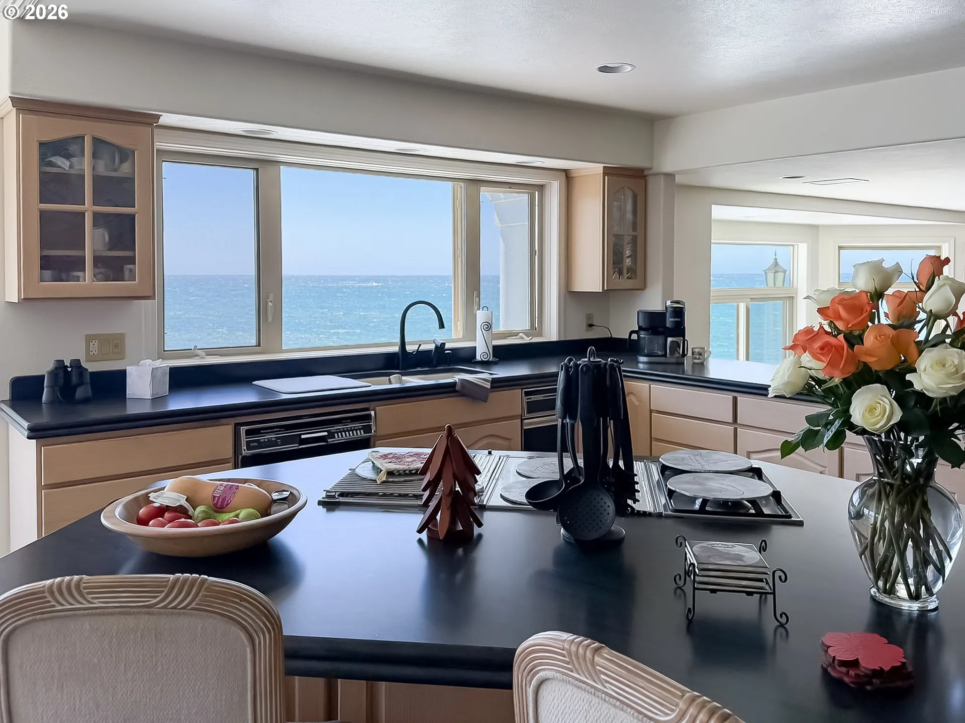 Kitchen-Cooking Island
