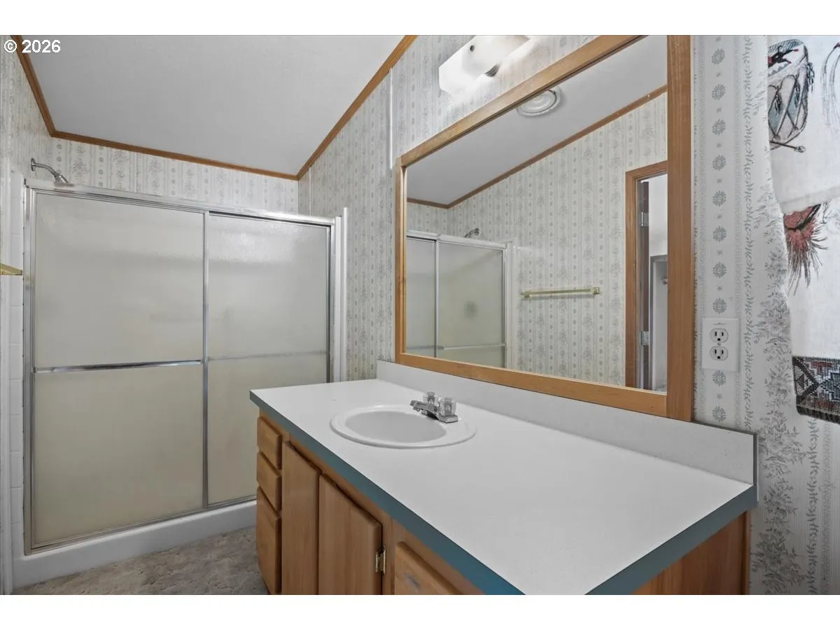 En Suite Bathroom
