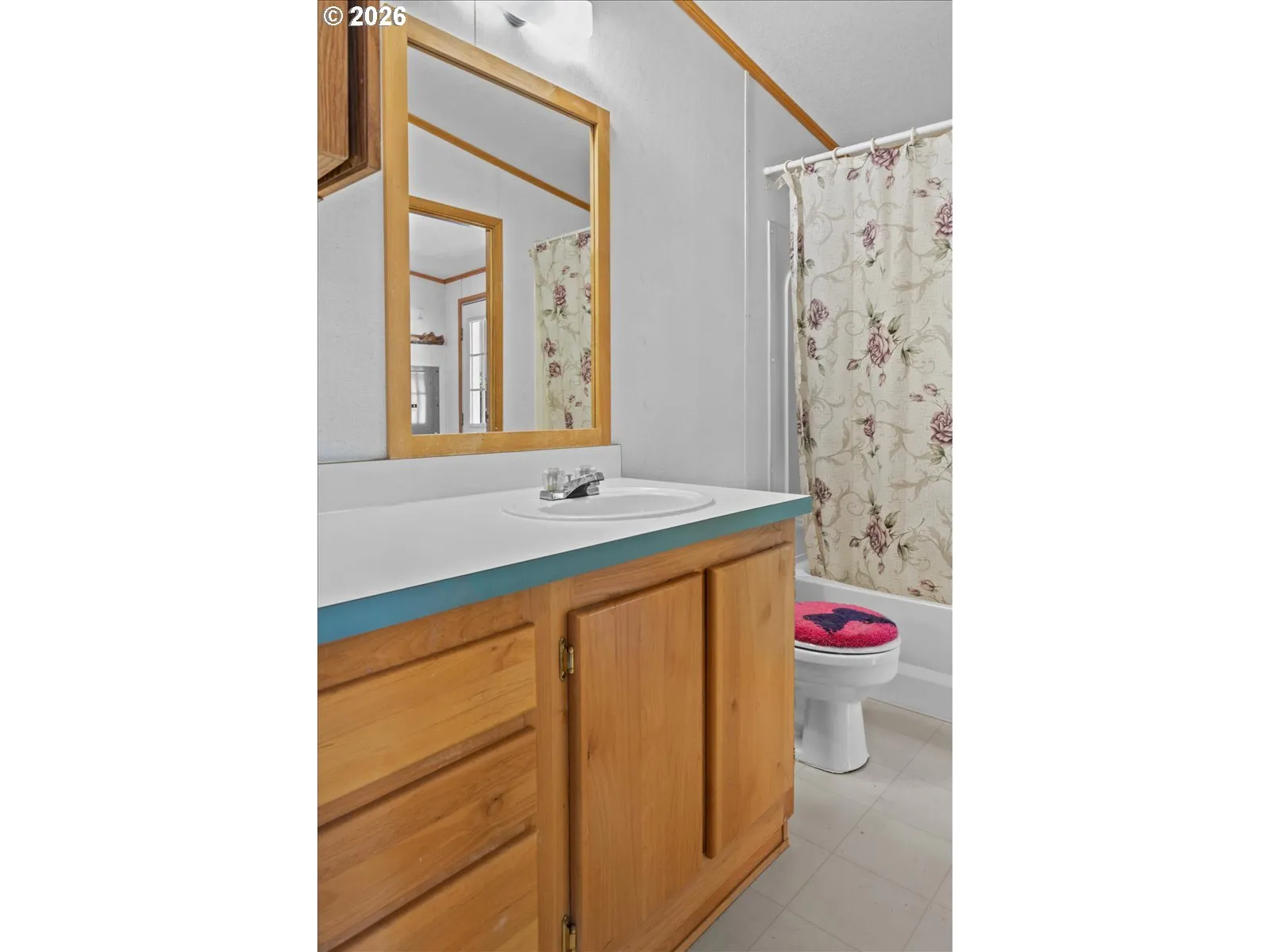 Bathroom-Hall