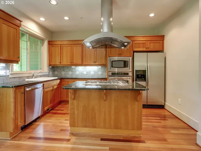 Kitchen-Island