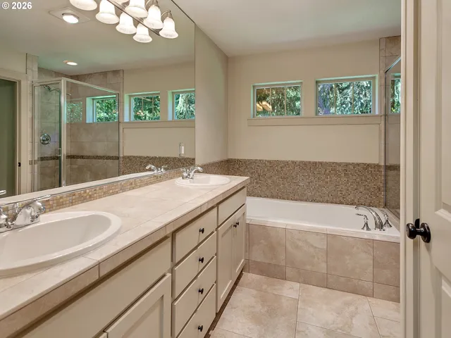 Primary Bedroom-Attached Bathroom