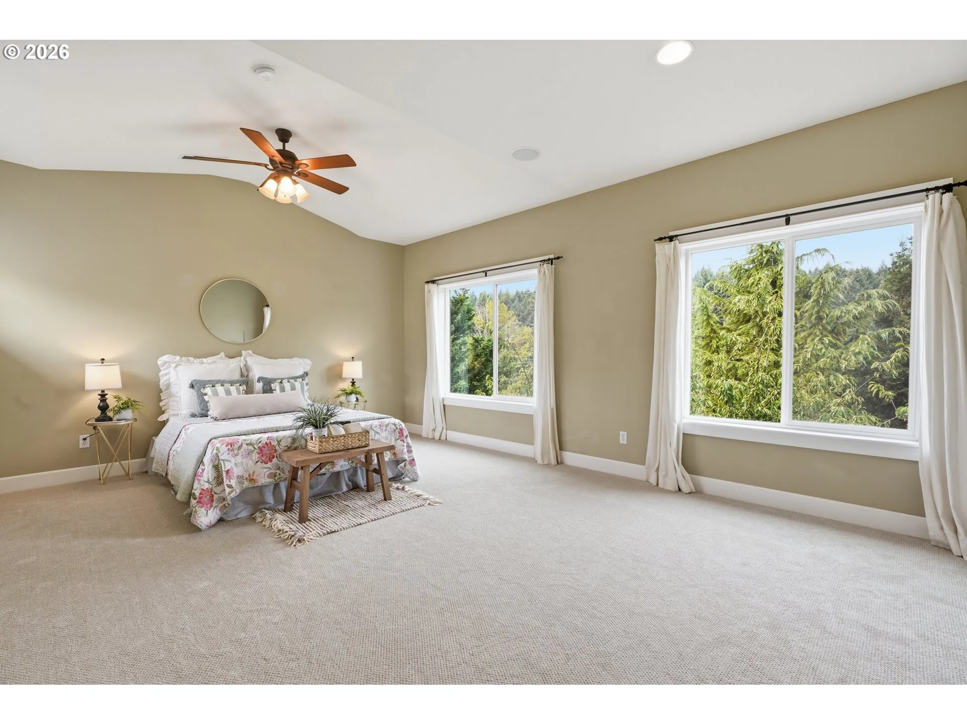 Primary Bedroom-Upper