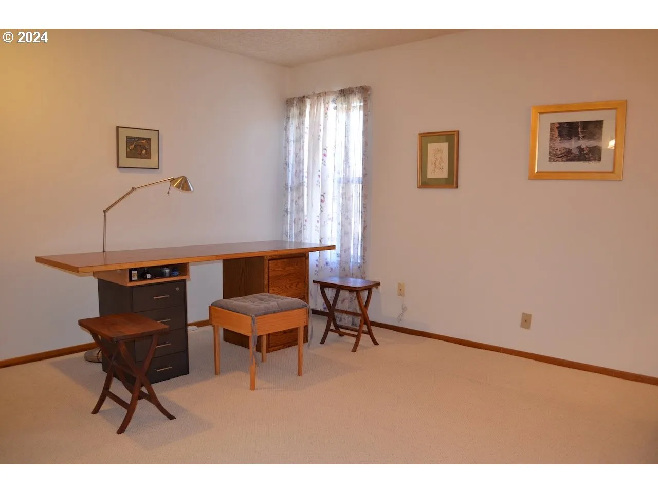 Bedroom-Upper