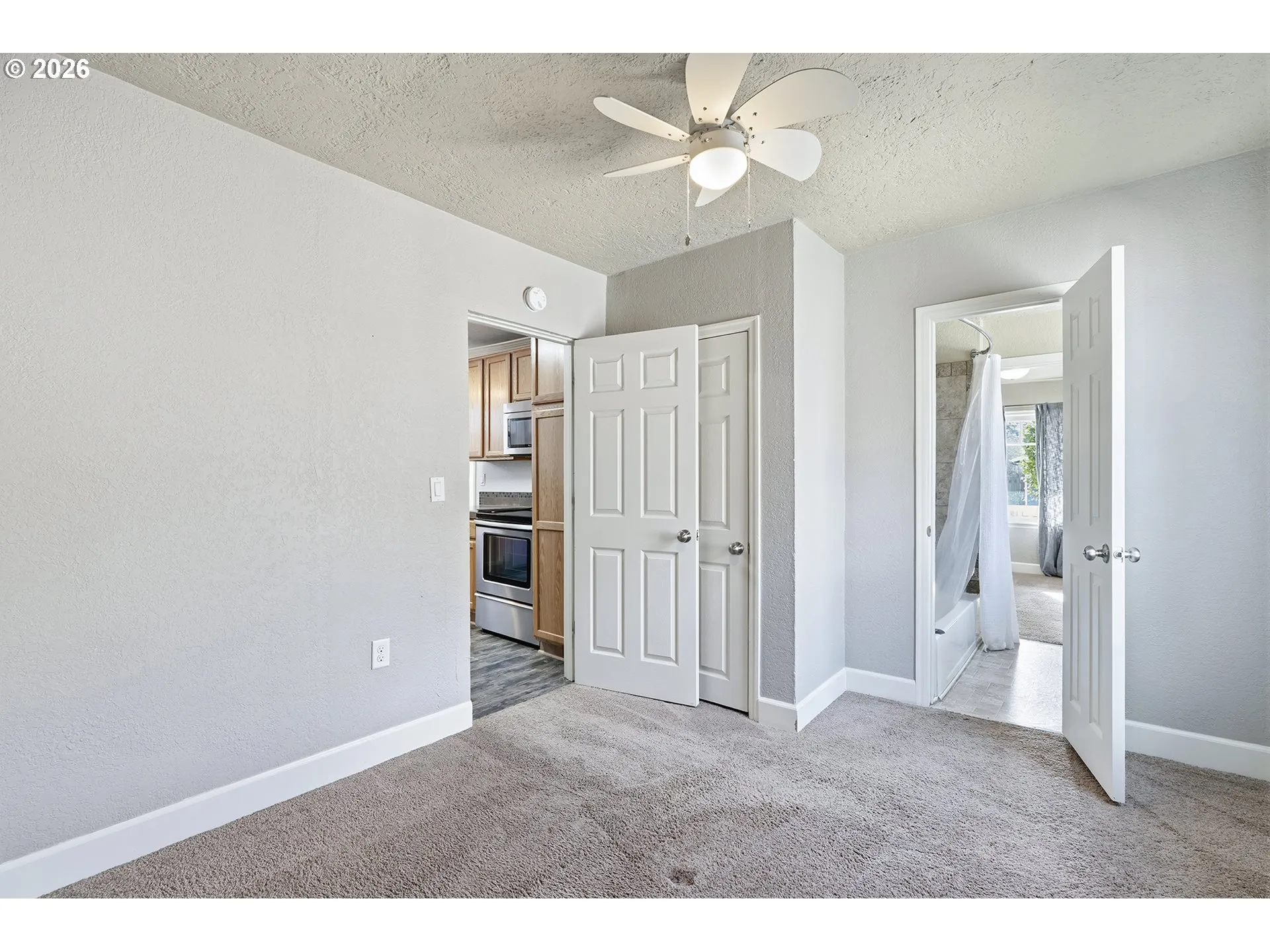 Primary Bedroom-Ceiling Fan