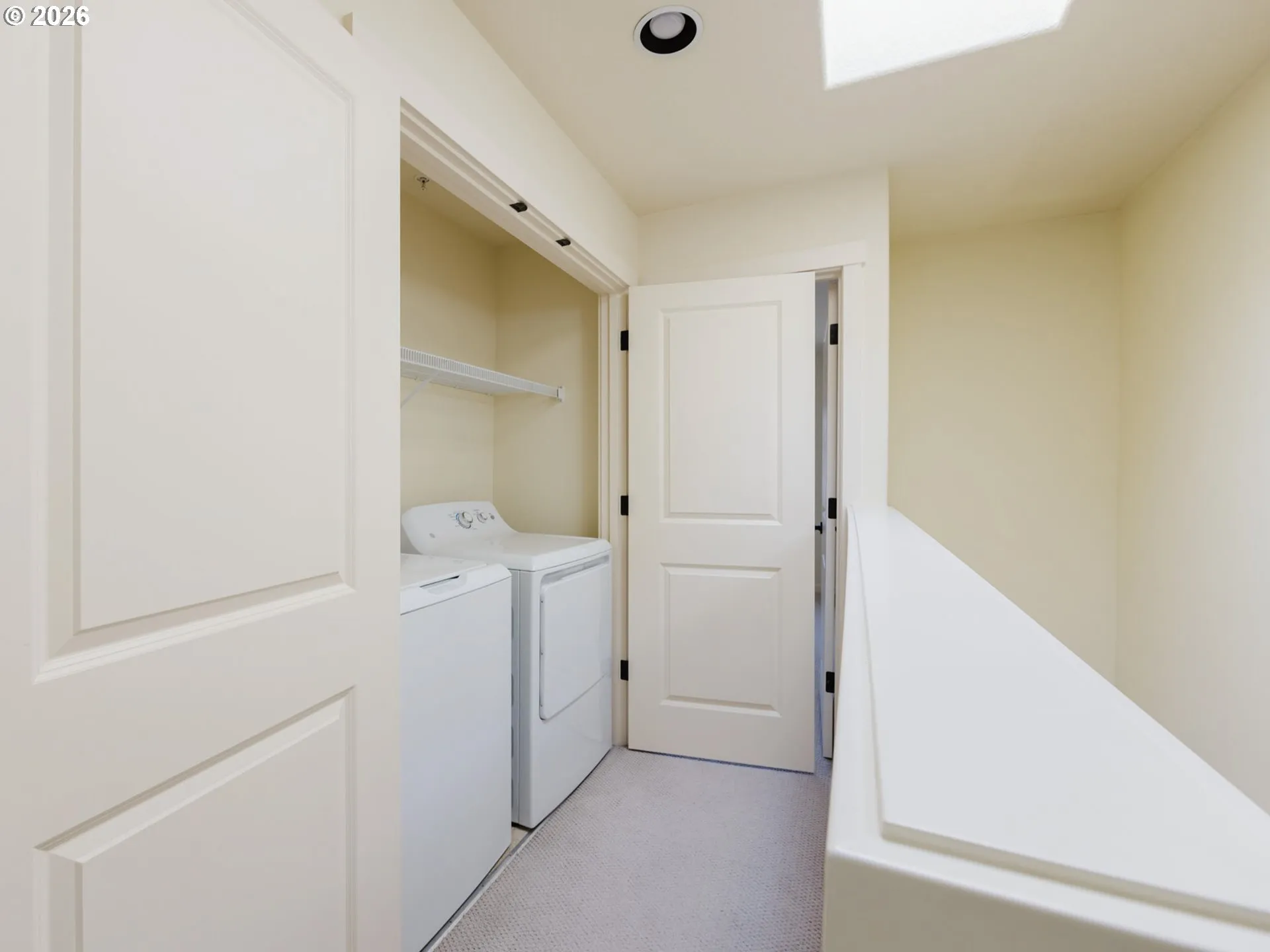 Laundry-Upper