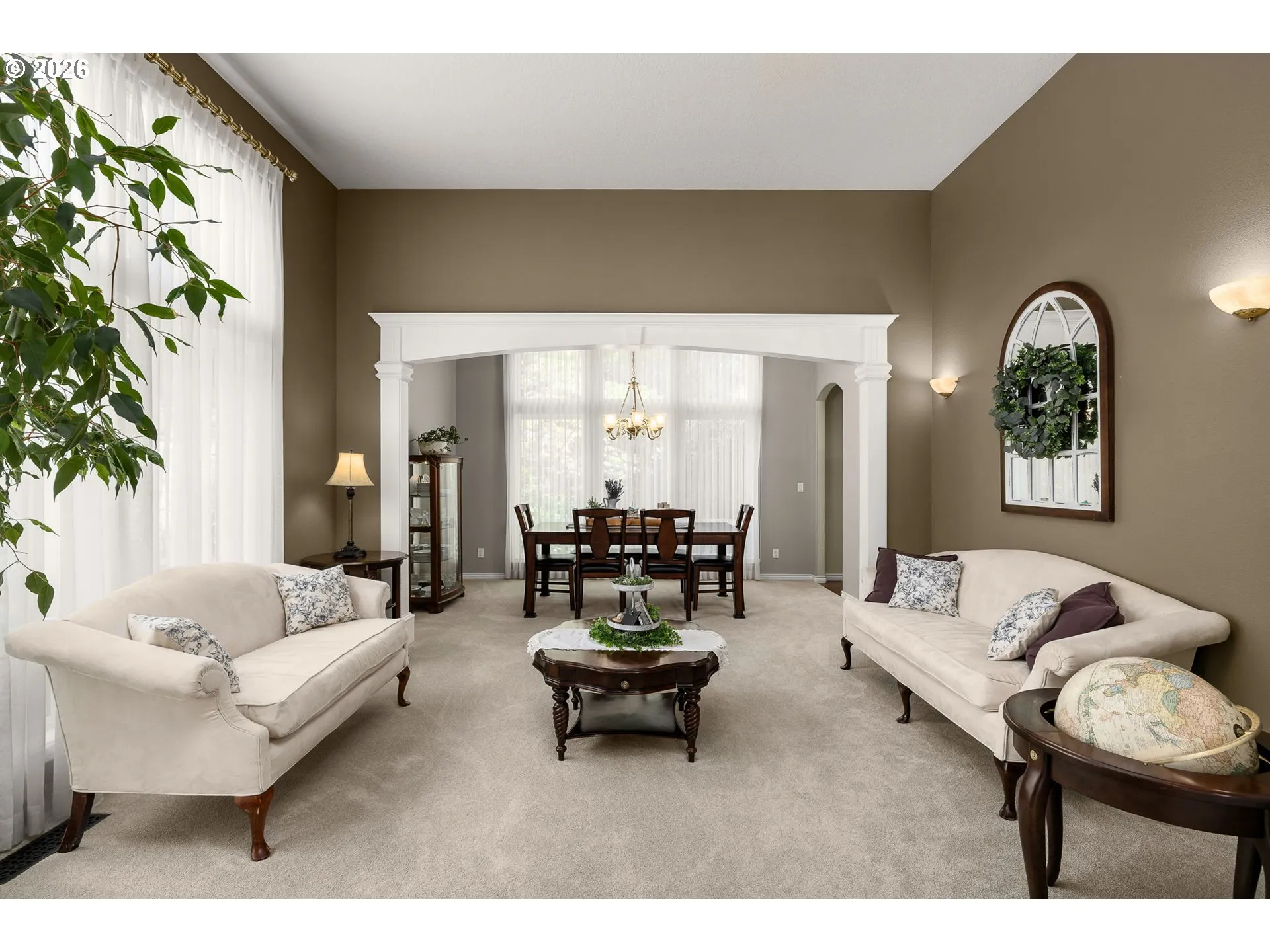 Living Room/Dining Room