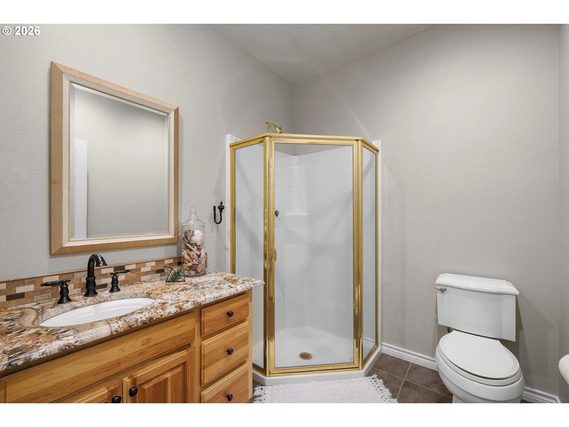 Bathroom-Lower