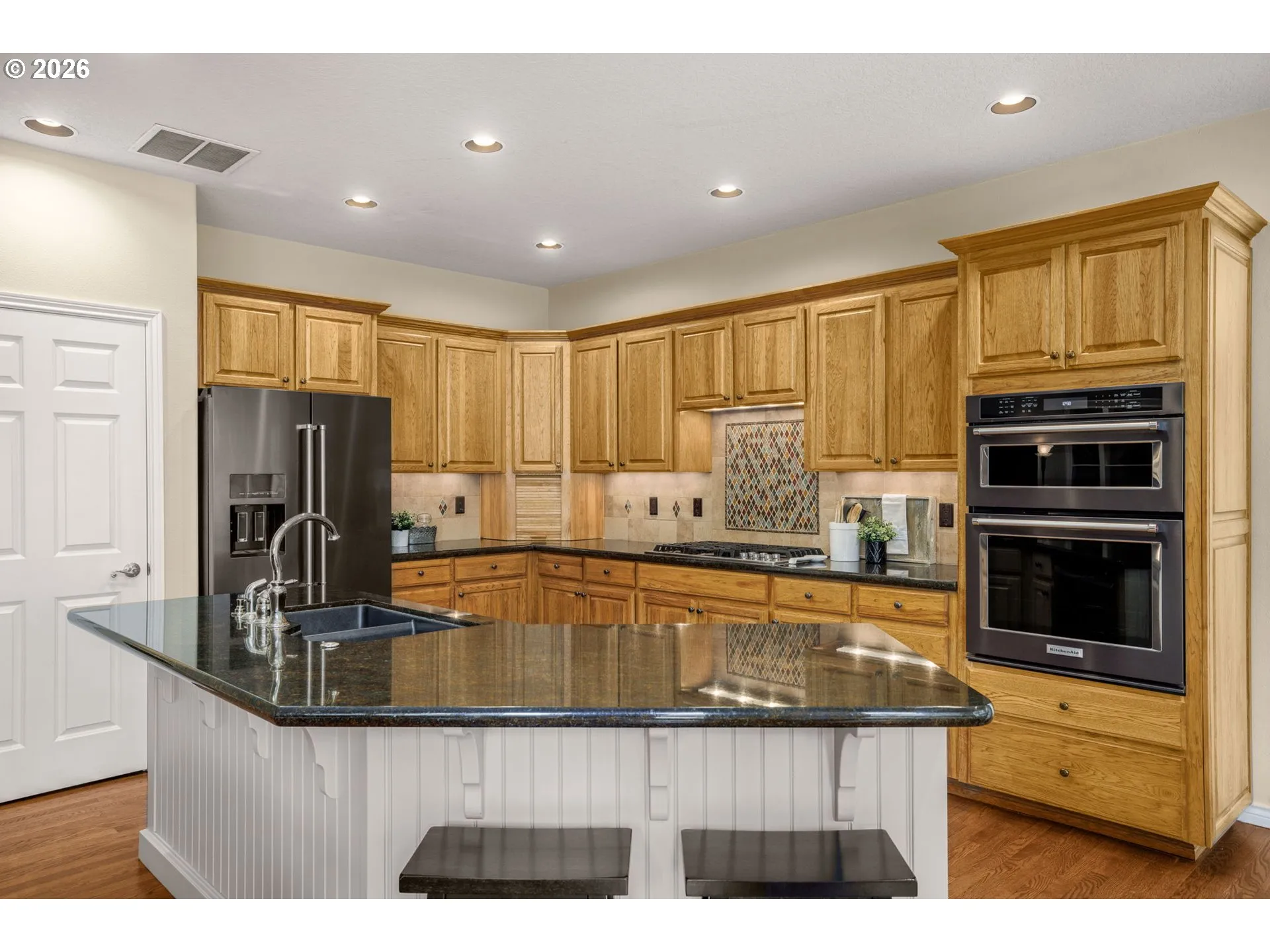 Kitchen-Island