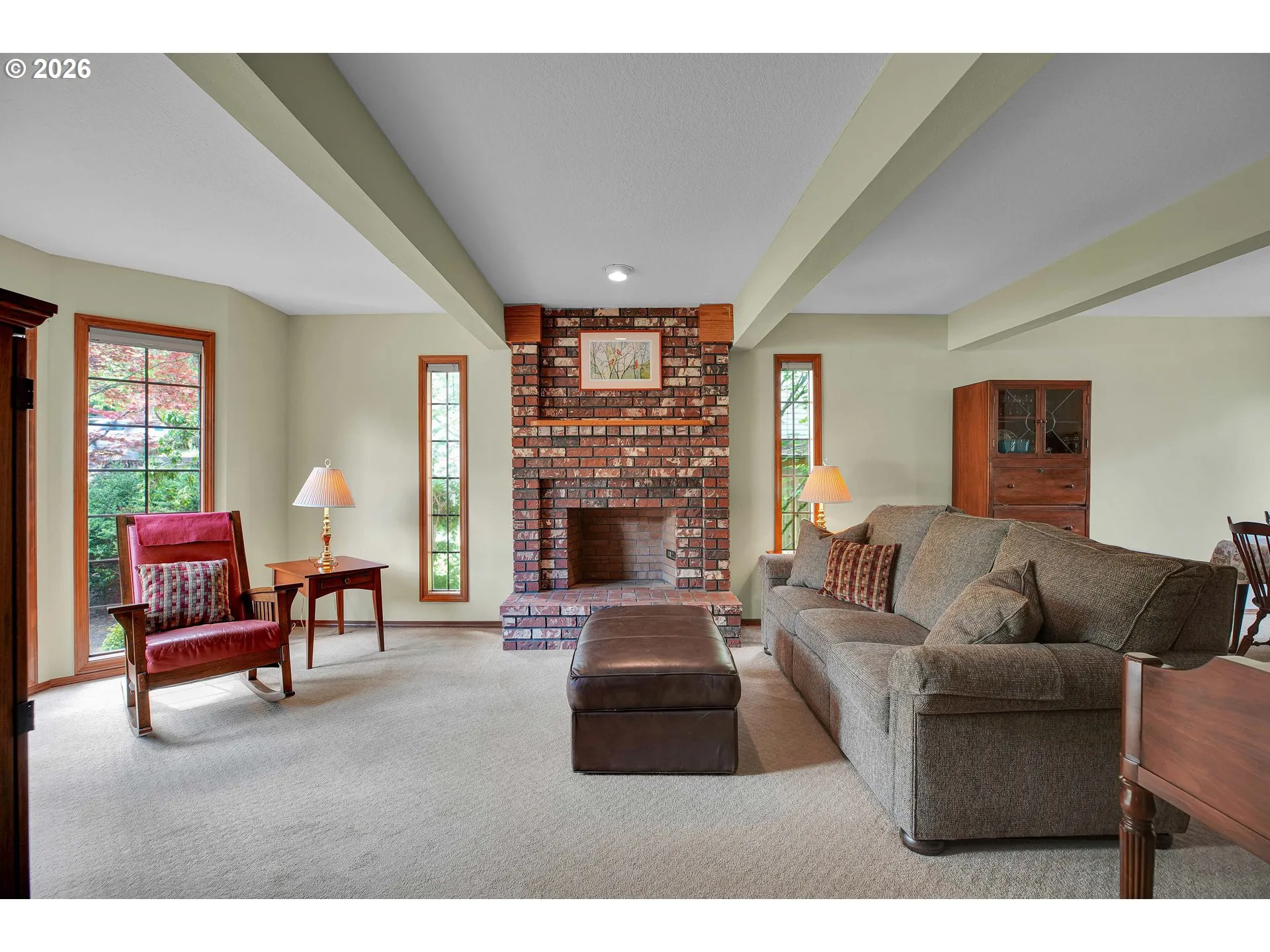 Living Room-Fireplace