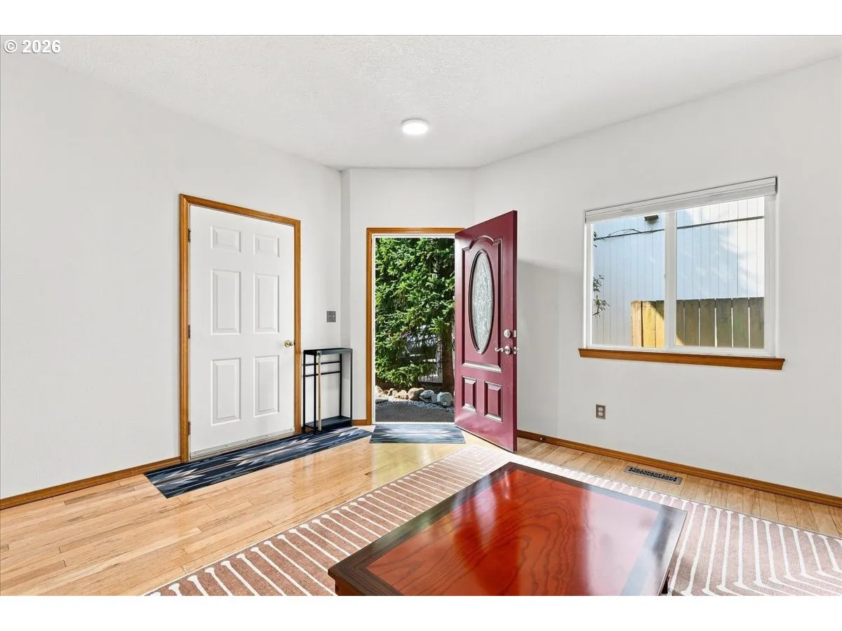 Entrance/Foyer