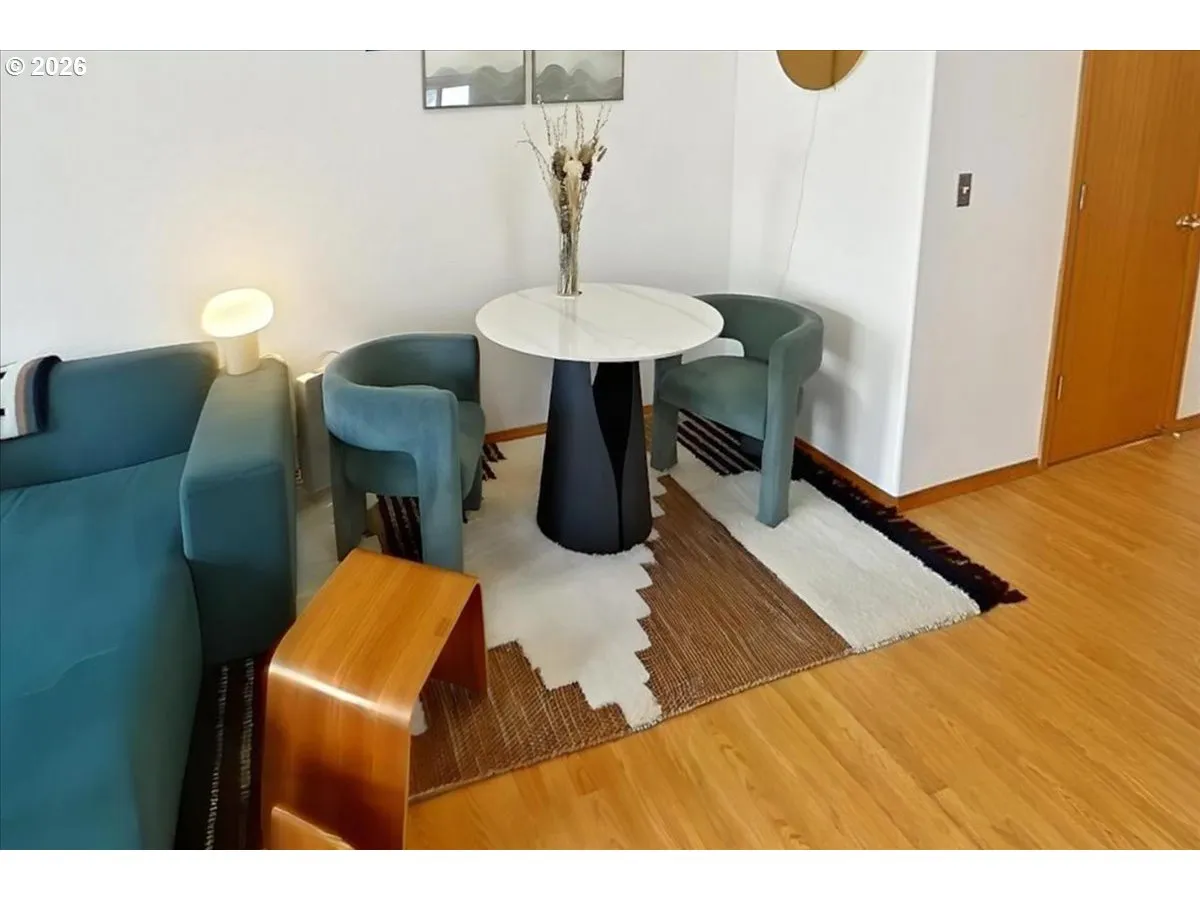 Kitchen/Nook