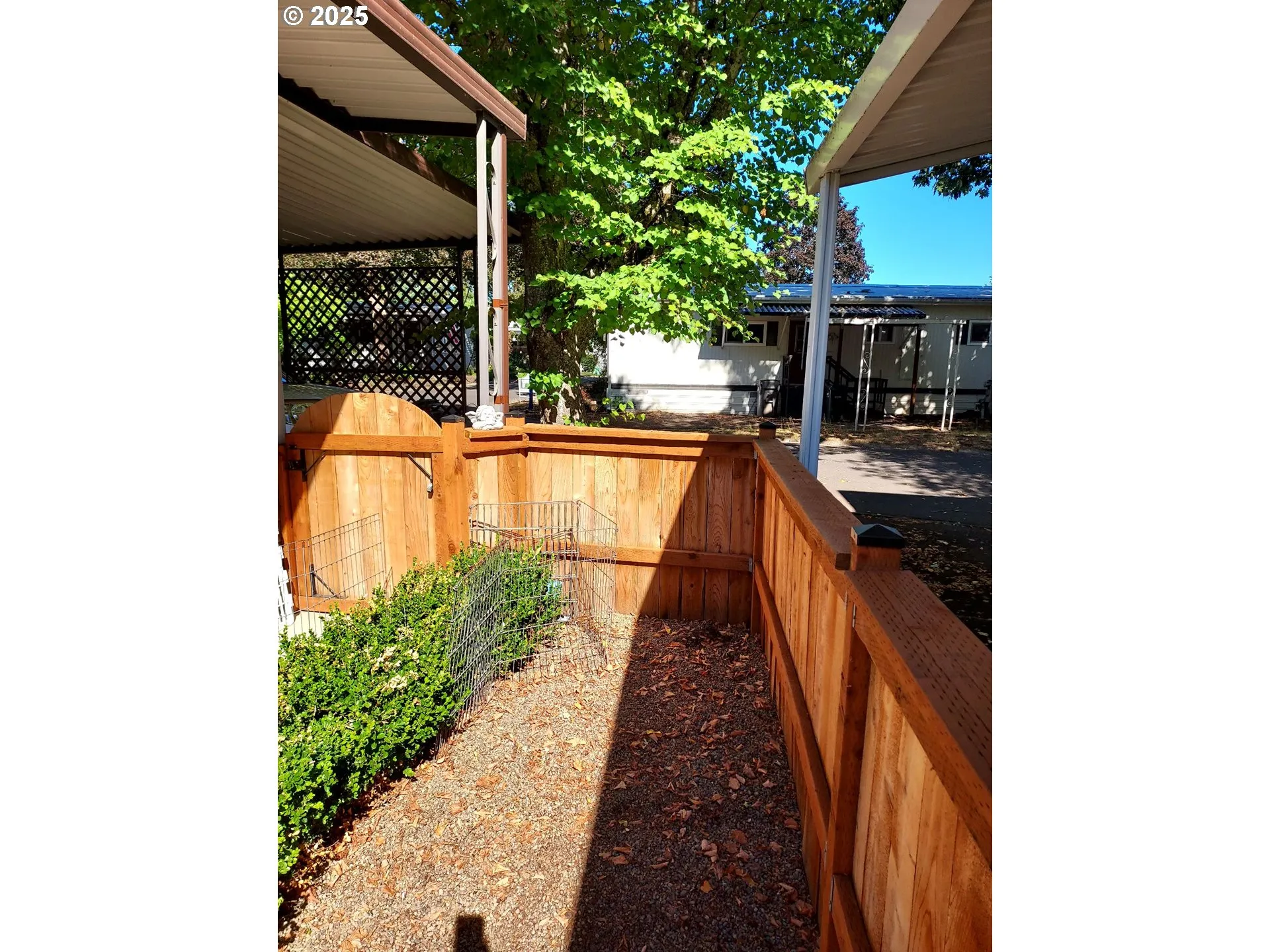 Yard-Fenced