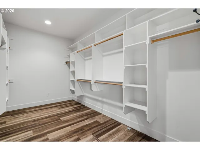 Bedroom, Primary-Walk-In Closet
