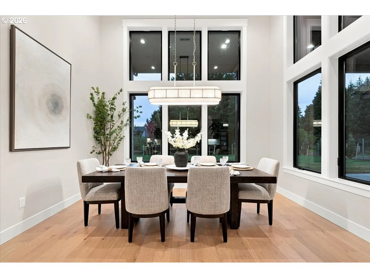 Kitchen/Nook-Eating Area