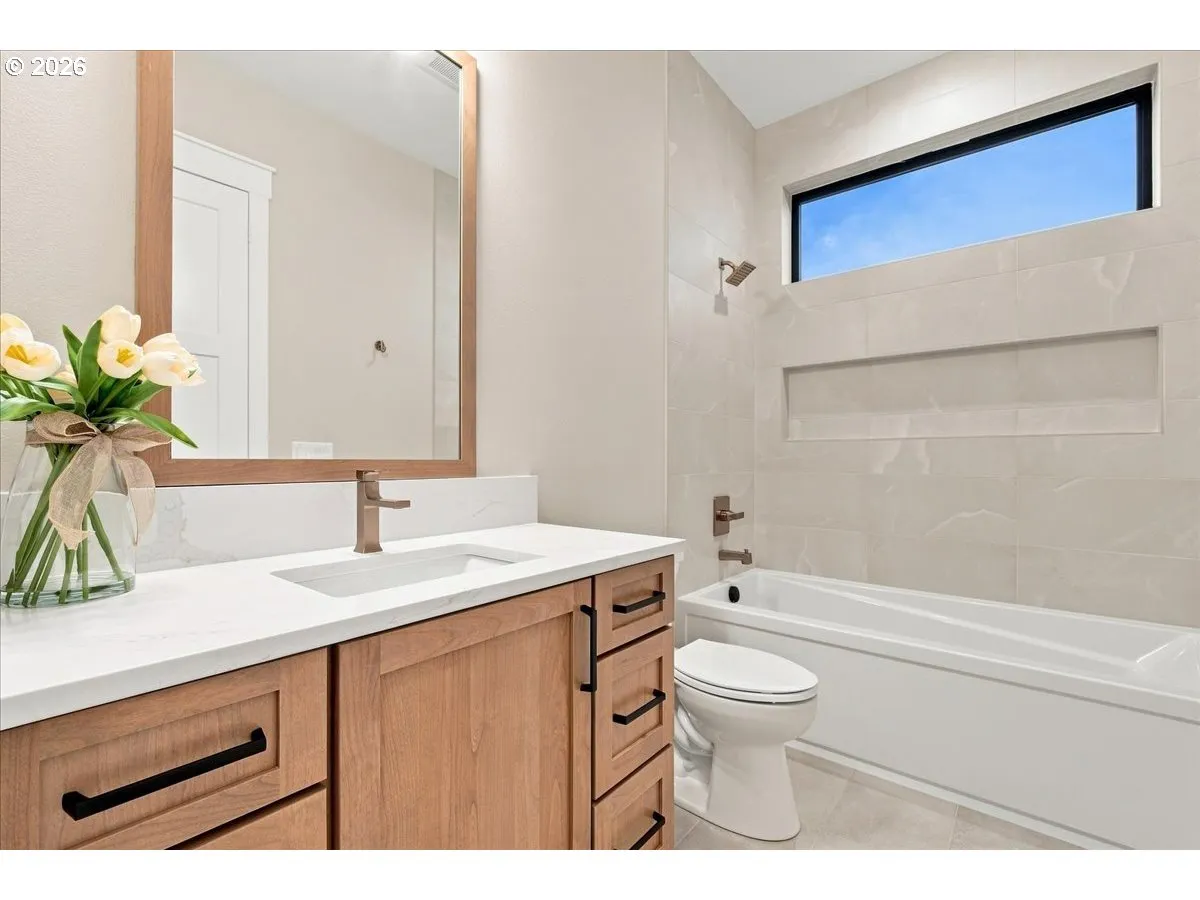 En Suite Bathroom