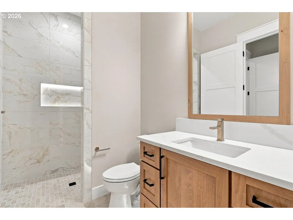 En Suite Bathroom