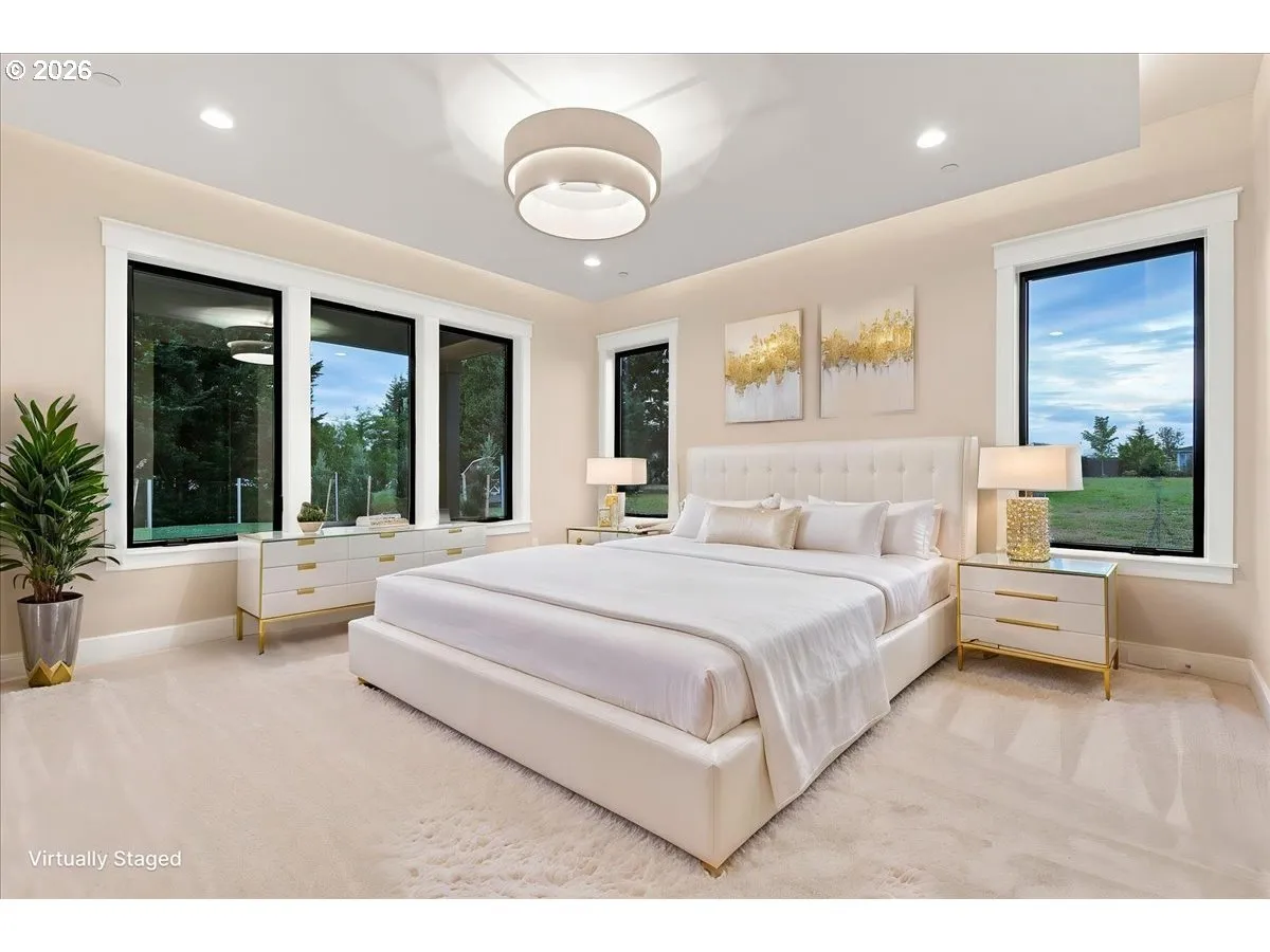 Bedroom, Owner's Suite