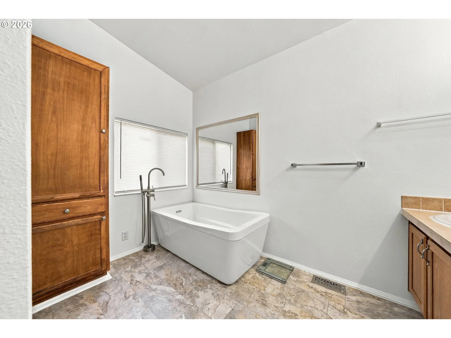 Primary Bedroom-Attached Bathroom