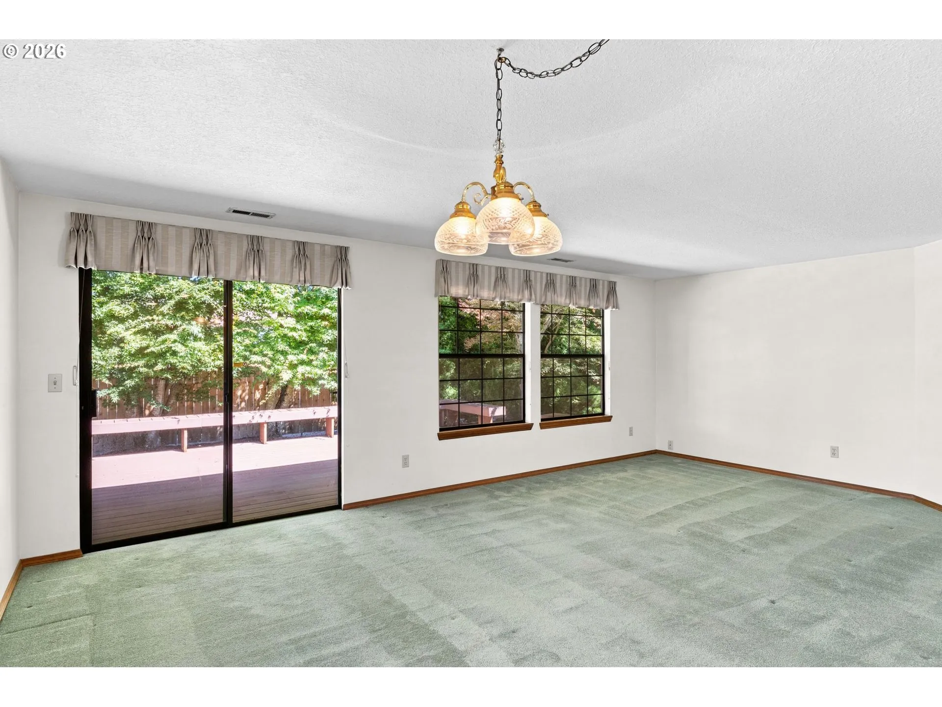 Living Room/Dining Room