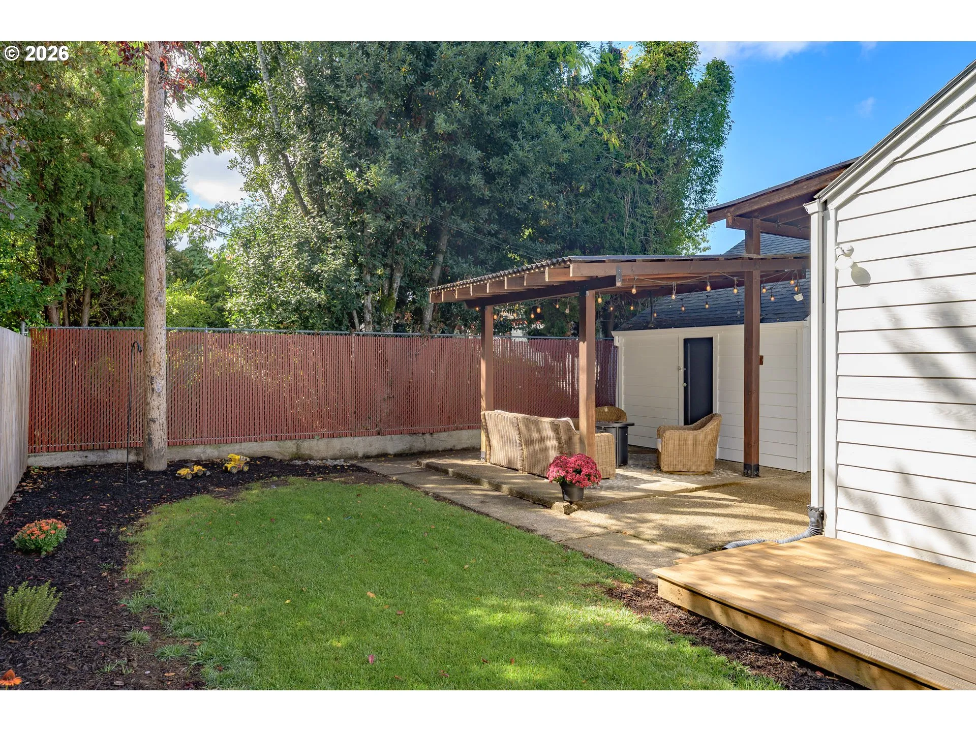 Yard-Fenced