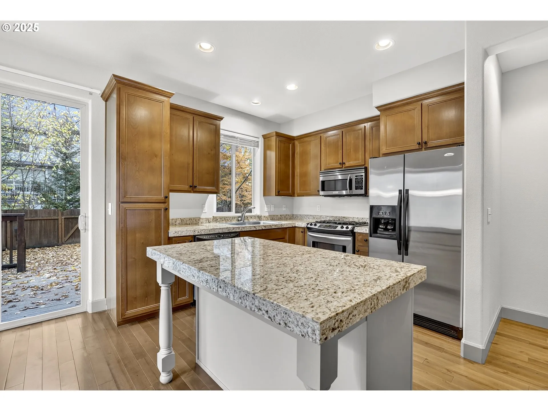 Kitchen-Island