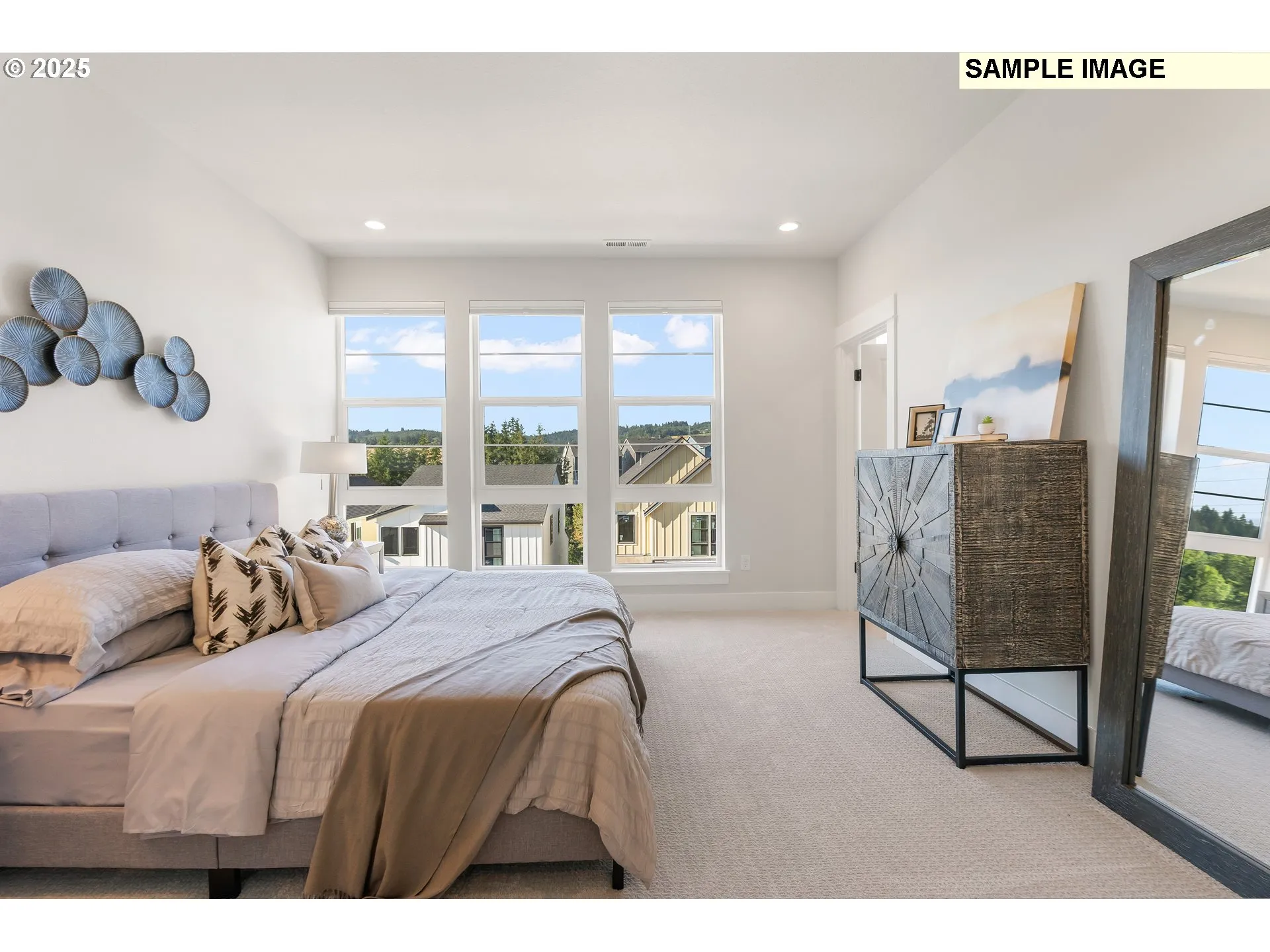 Primary Bedroom-Upper