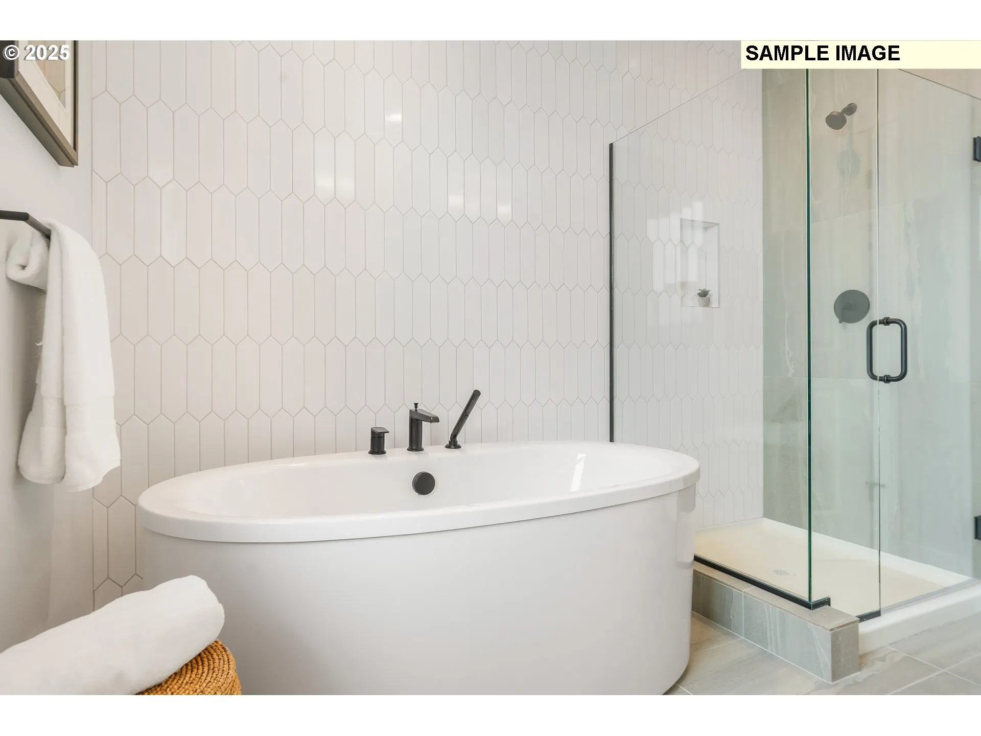 Owner's Suite Bathroom-Garden Tub