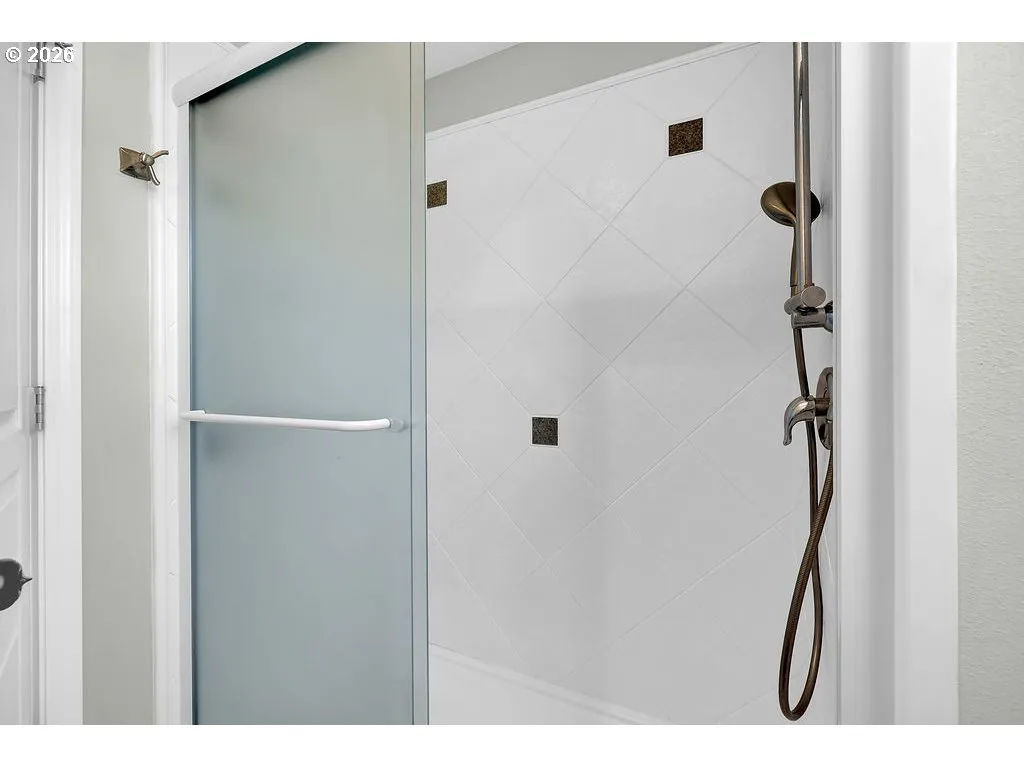 En Suite Bathroom