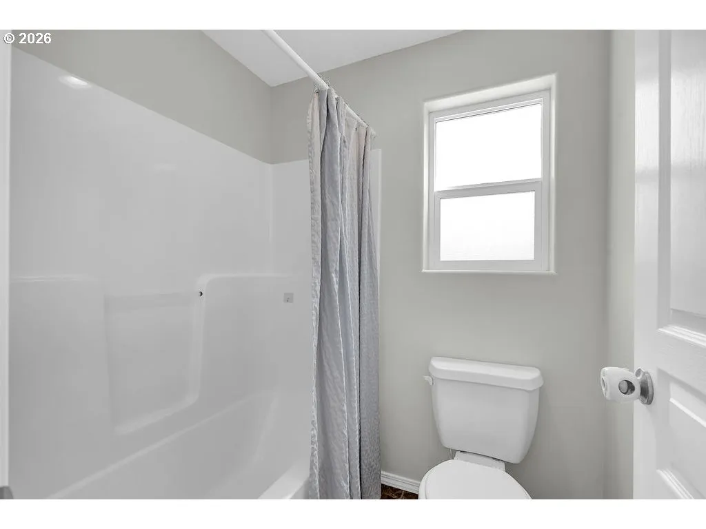 Bathroom-Jack and Jill