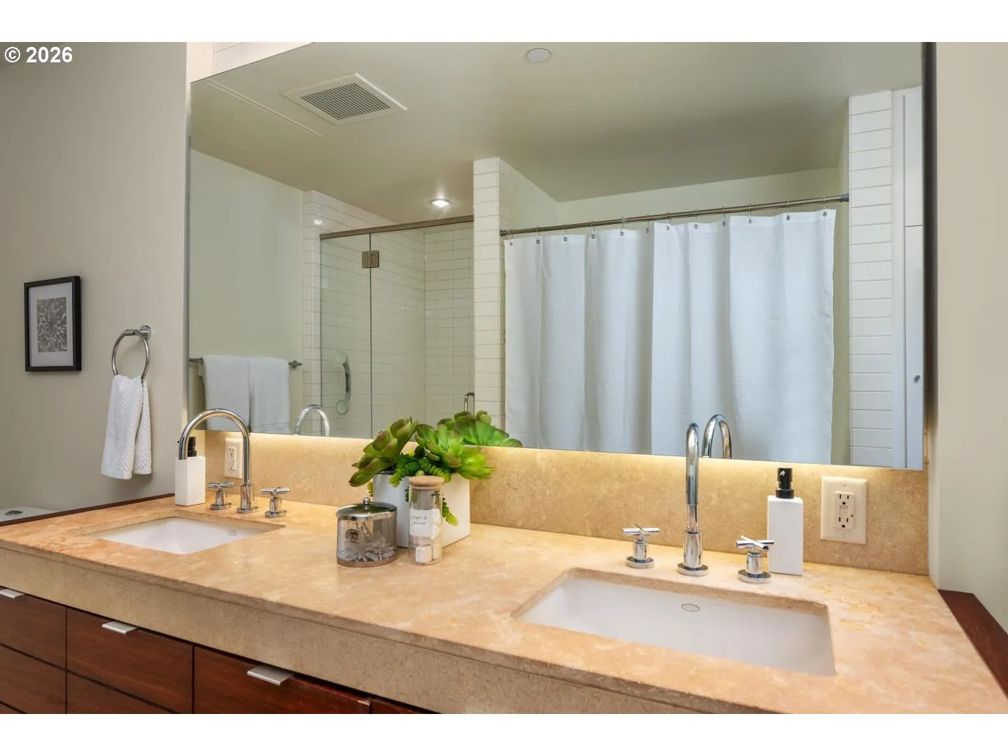 Bathroom, Attached-Double Sinks