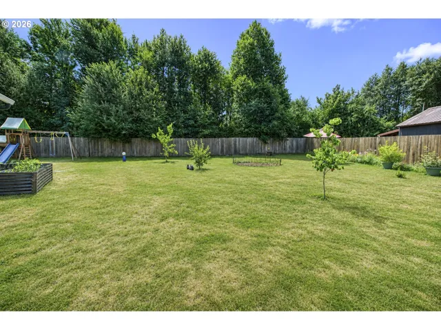 Yard-Back