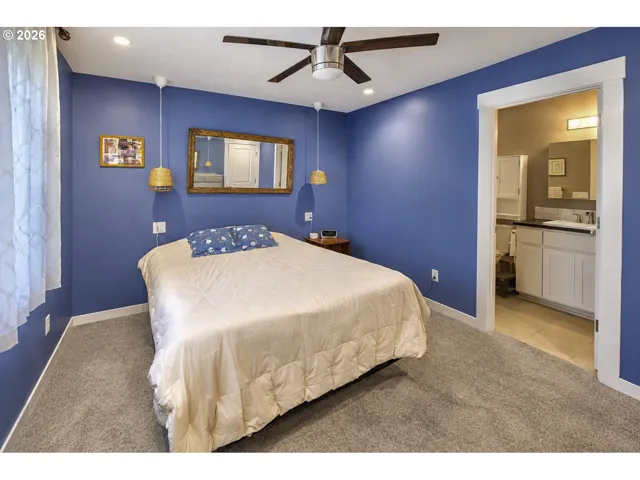 Primary Bedroom-Attached Bathroom