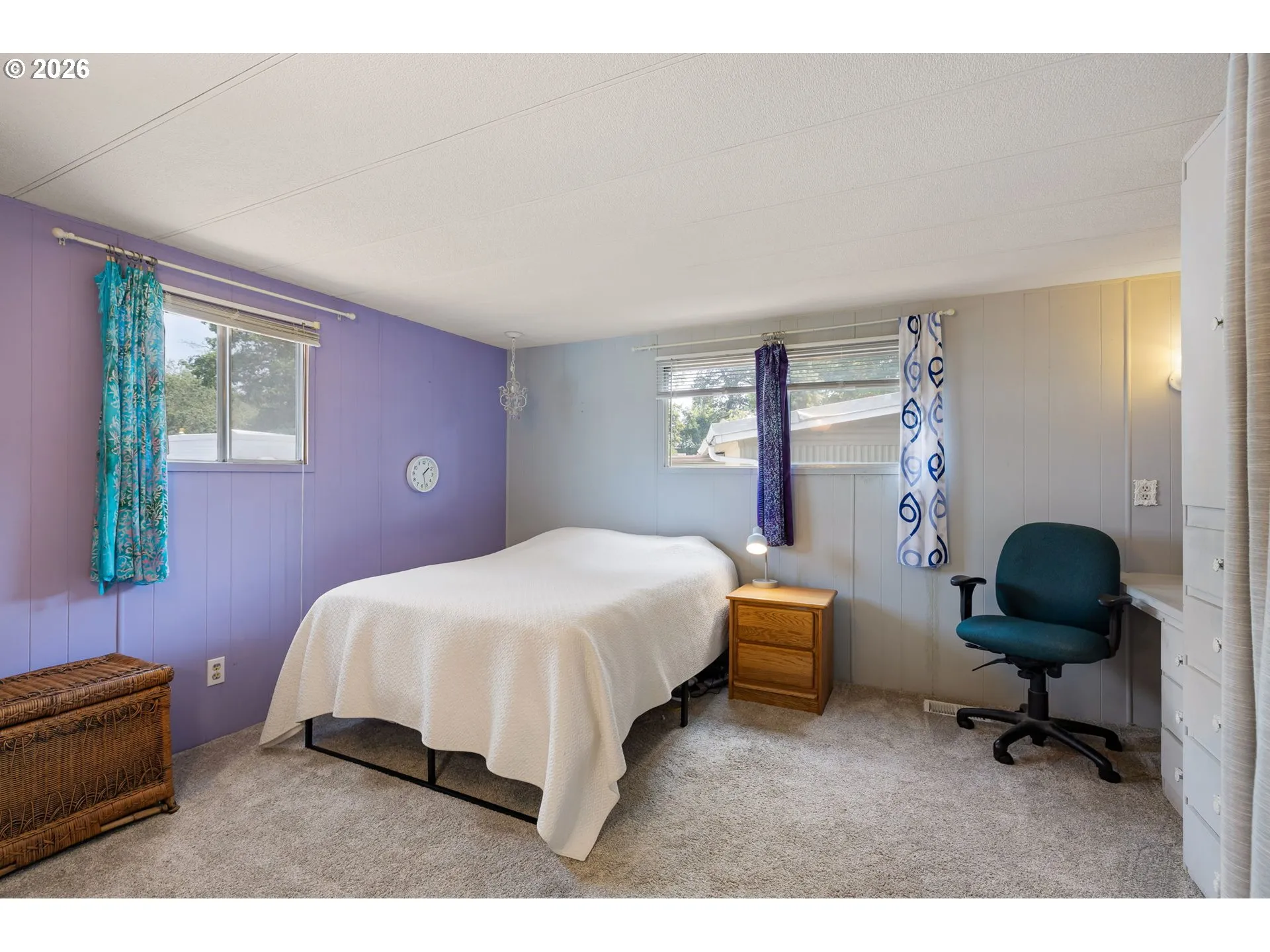 Bedroom, Primary