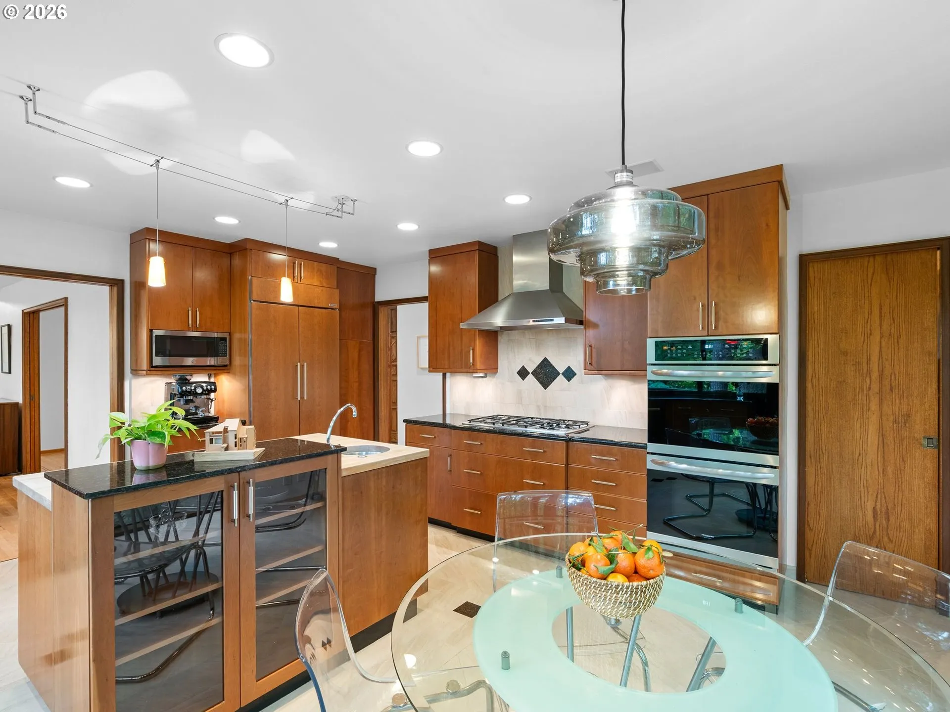 Kitchen-Island