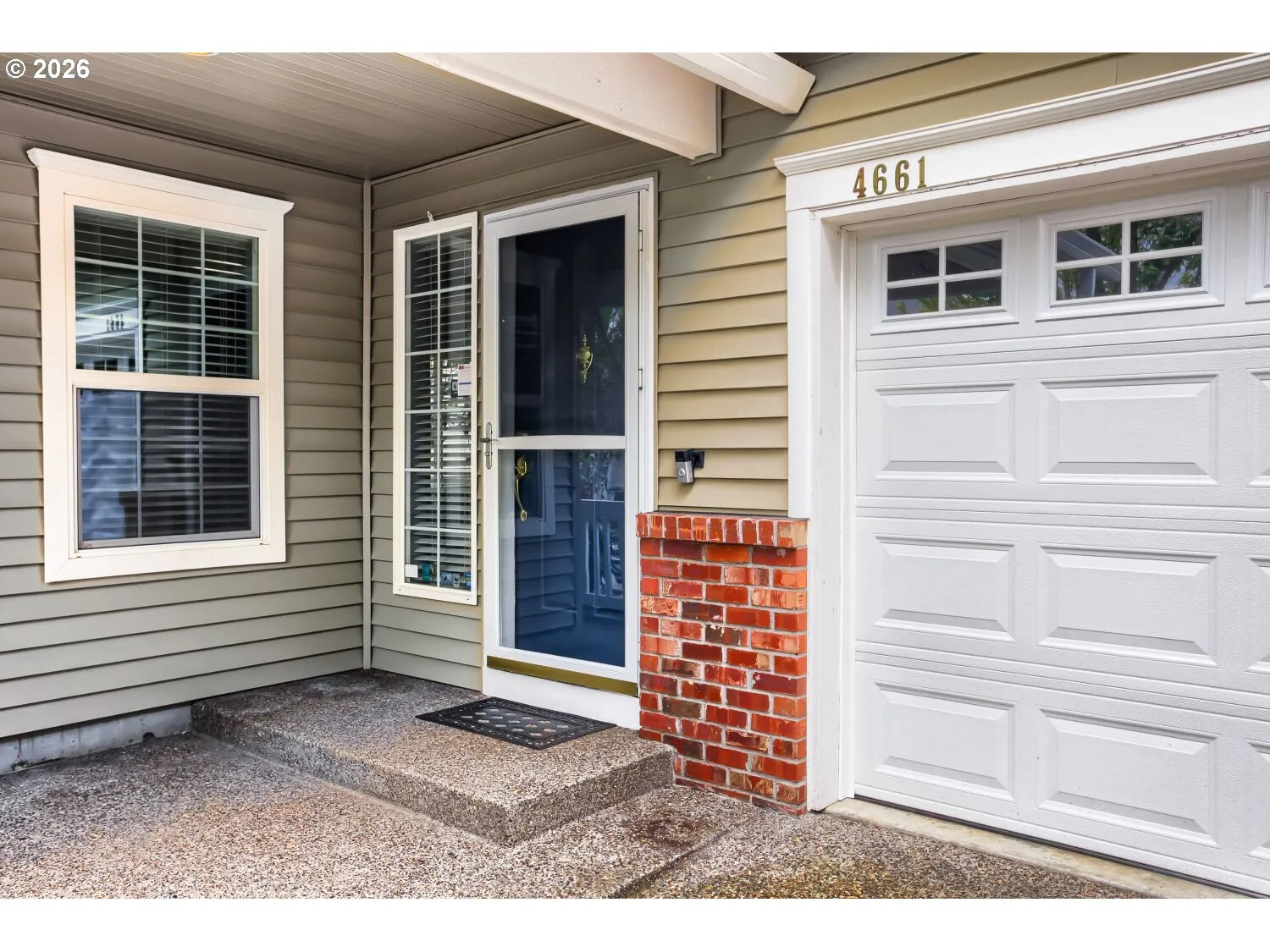 Entrance/Foyer