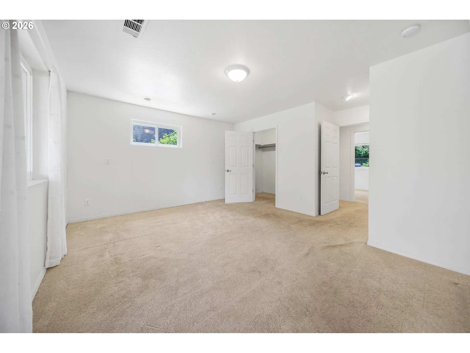 Bedroom, Primary-Walk-In Closet