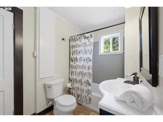 Bathroom-Main