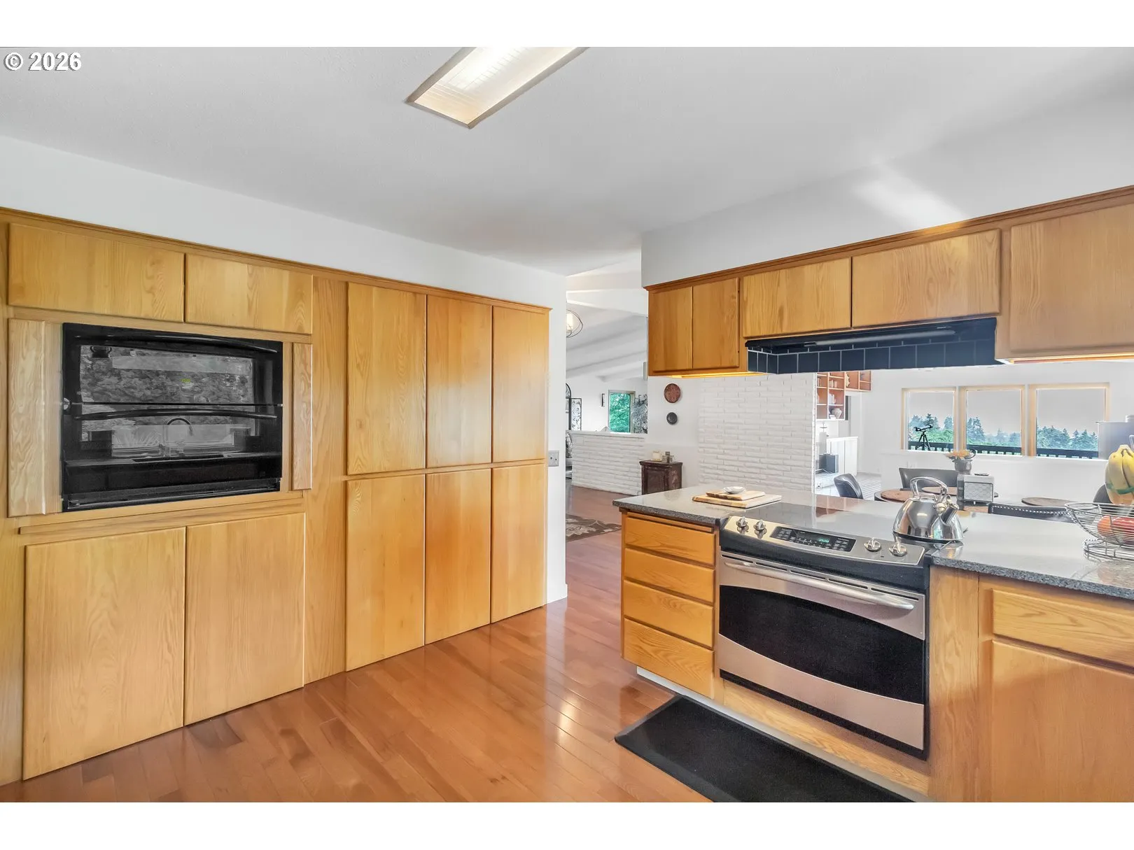 Kitchen-Oven