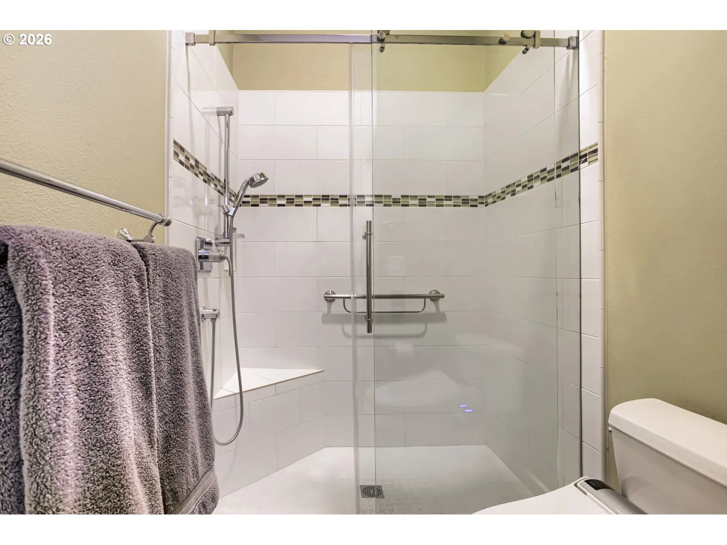Bathroom-Walk in Shower