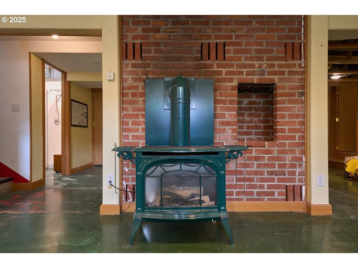 Laundry-basement
