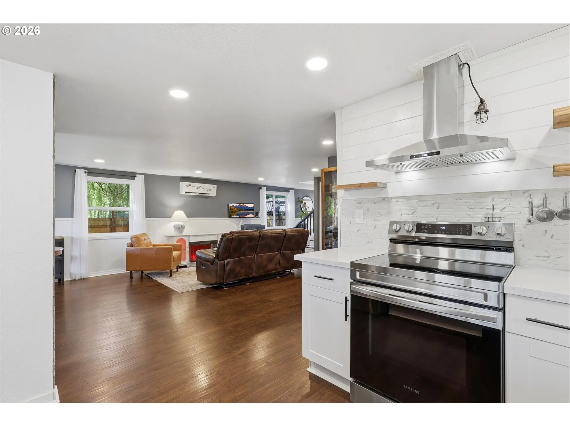 Kitchen/Living Room